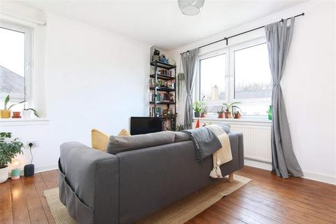 2/6 Loganlea Road, Edinburgh, EH7 6NJ
