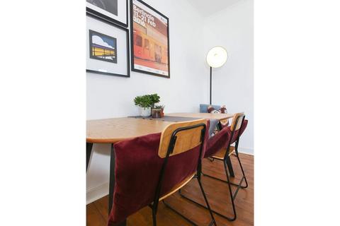 2/6 Loganlea Road, Edinburgh, EH7 6NJ