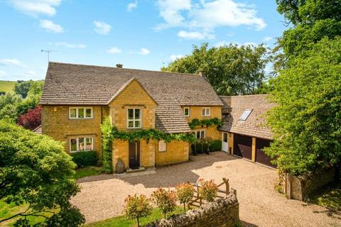 Lyebrook House Snowshill Road, Broadway, WR12 7JS