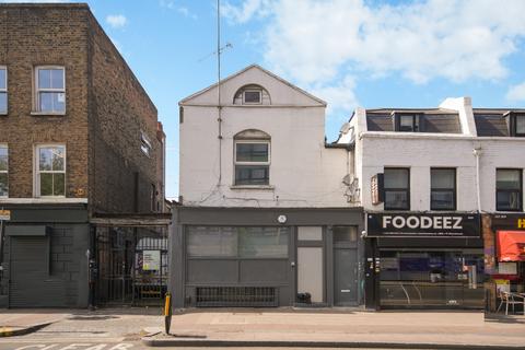 2 bedroom apartment to rent, Cambridge Heath Road, London, E2