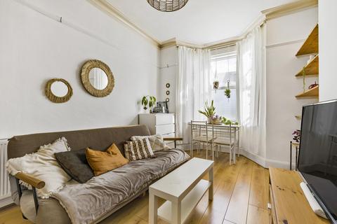 127a Trevelyan Road, London, SW17 9LP
