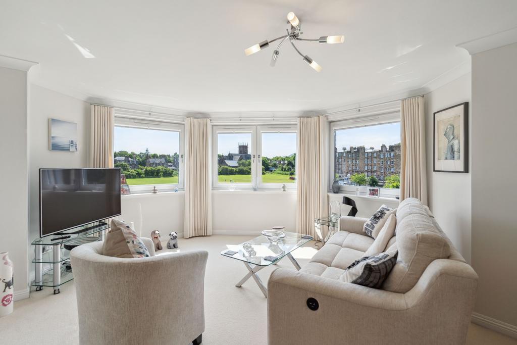 West Bryson Road, Flat 8, Edinburgh, Midlothian, EH11 1BN 2 bed