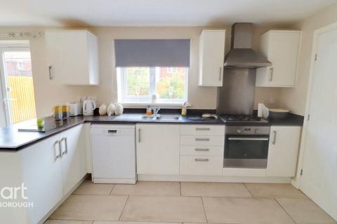 21 Barnsdale Drive, Hampton Gardens, Peterborough, PE7 8LD