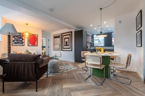 2 bedroom apartment for sale, Lockside Wharf, Scotland Street, Birmingham, B1 2RR