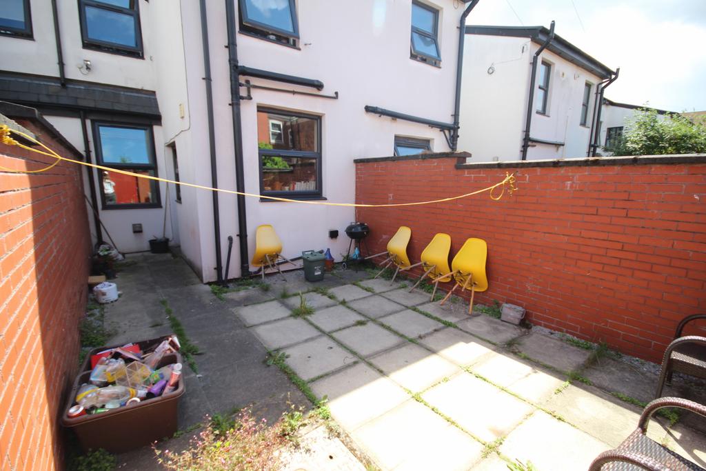2 Bedroom  terraced for Rent