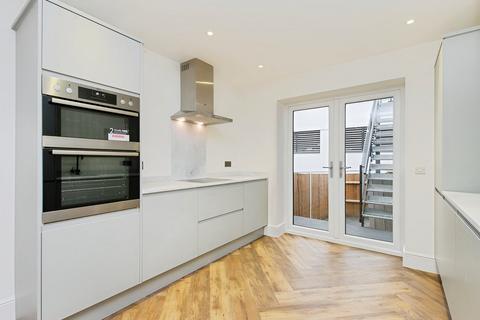 3 bedroom house to rent, Lower Brunswick Street, Leeds, West Yorkshire, UK, LS2
