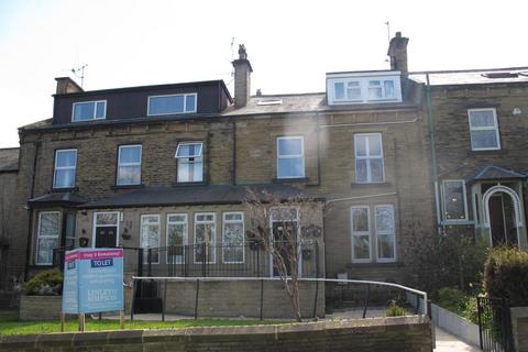 1 bedroom flat to rent, Kirkgate, Shipley, West Yorkshire, BD18