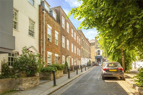 4 bedroom terraced house to rent, Flask Walk, Hampstead, London