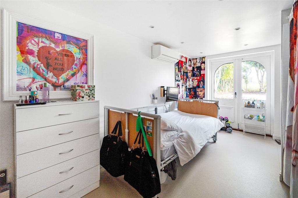 G/F Bedroom
