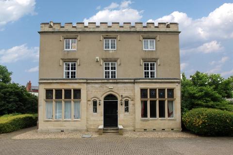 2 bedroom apartment for sale, Church Street, Wellingborough, Northamptonshire, NN8