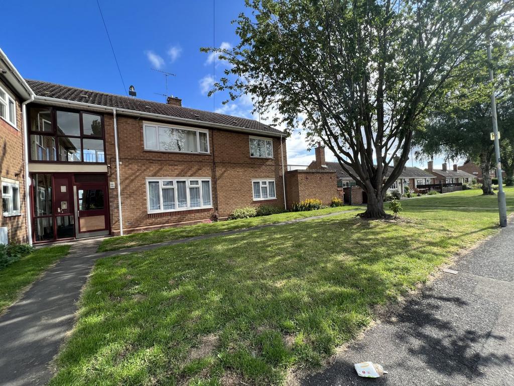 Winchester Road, Wolverhampton, West Midlands, WV10 2 bed apartment £