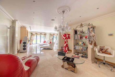 7 bedroom house for sale, Fulmer Drive, Gerrards Cross, SL9