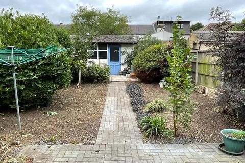 3 bedroom terraced house for sale, Lansdowne Road, Ilford, Essex