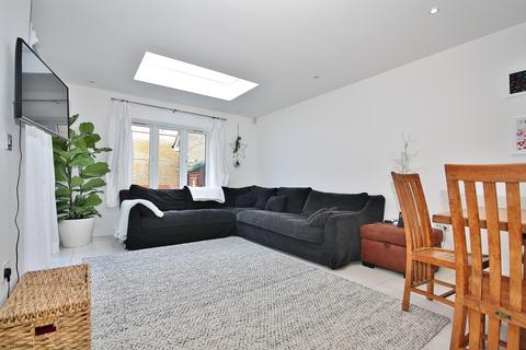 5 bedroom detached house for sale, Hereford Close, Knaphill, Woking, Surrey, GU21