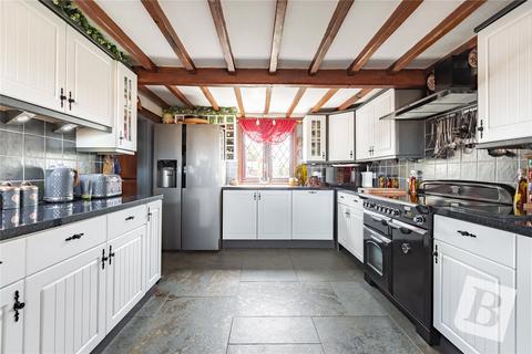 1, Vine Cottage Borwick Lane, Crays Hill, Billericay, CM11 2XF