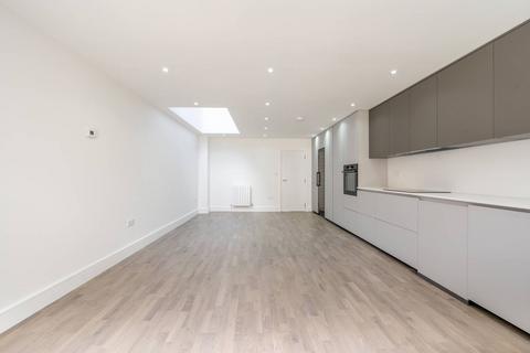 38 Albert Square, London, E15 1HH
