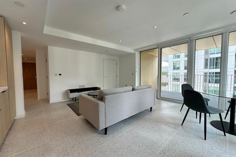 1 bedroom apartment to rent, Bouchon Point, The Silk District, Whitechapel, London, E1