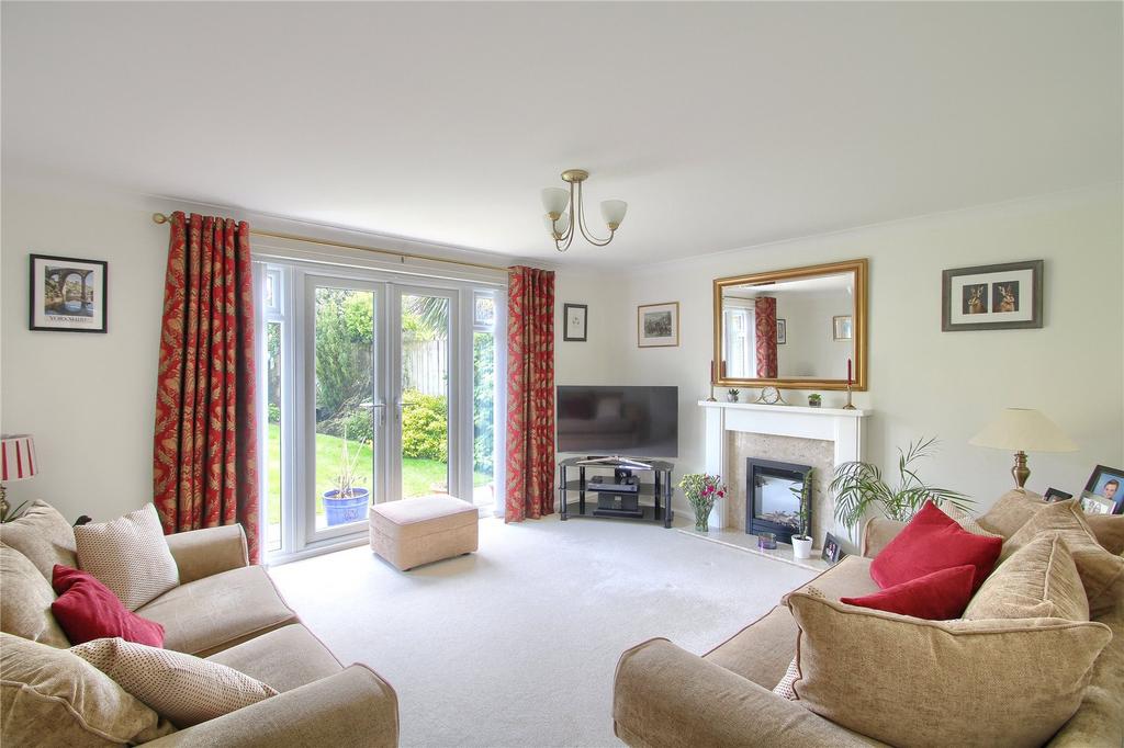 Woolsington Drive, Middleton St. 4 bed detached house £290,000