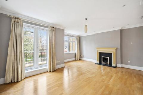4 bedroom semi-detached house to rent, Whitcome Mews, Richmond, TW9