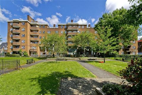 4 bedroom maisonette to rent, Willingham Close, Kentish Town, London