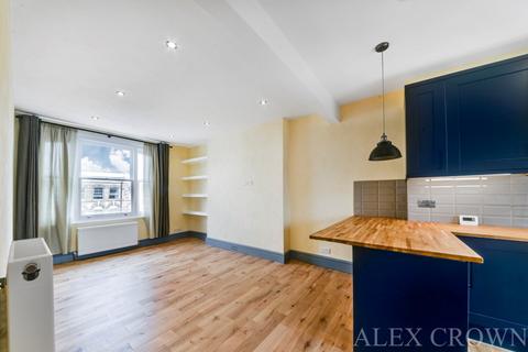 3 bedroom flat to rent, Marlborough Road, Archway