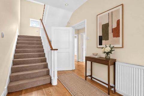 4 bedroom mews to rent, Spencer Place, Canonbury, N1