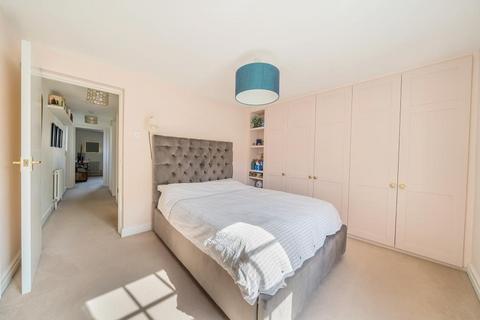 1 bedroom flat for sale, High Street,  Thames Ditton,  KT7