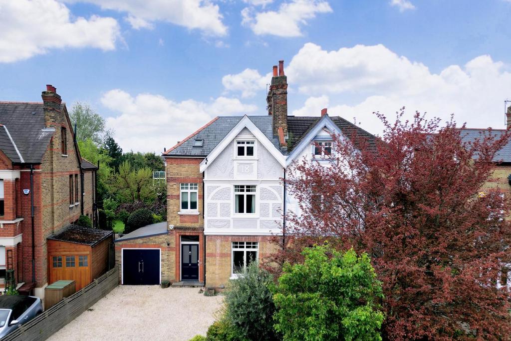 Oakhill Road, Beckenham 5 bed semidetached house for sale £1,675,000