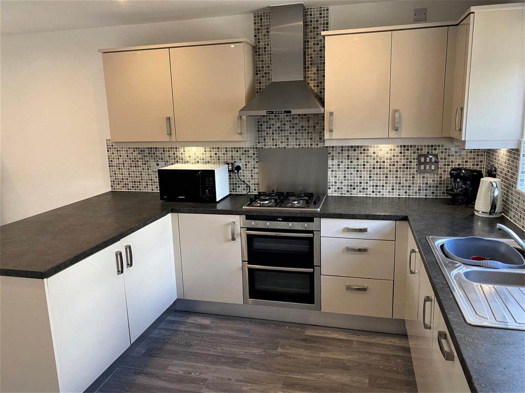 Larchfield Close, Royton 4 bed detached house for sale £349,950