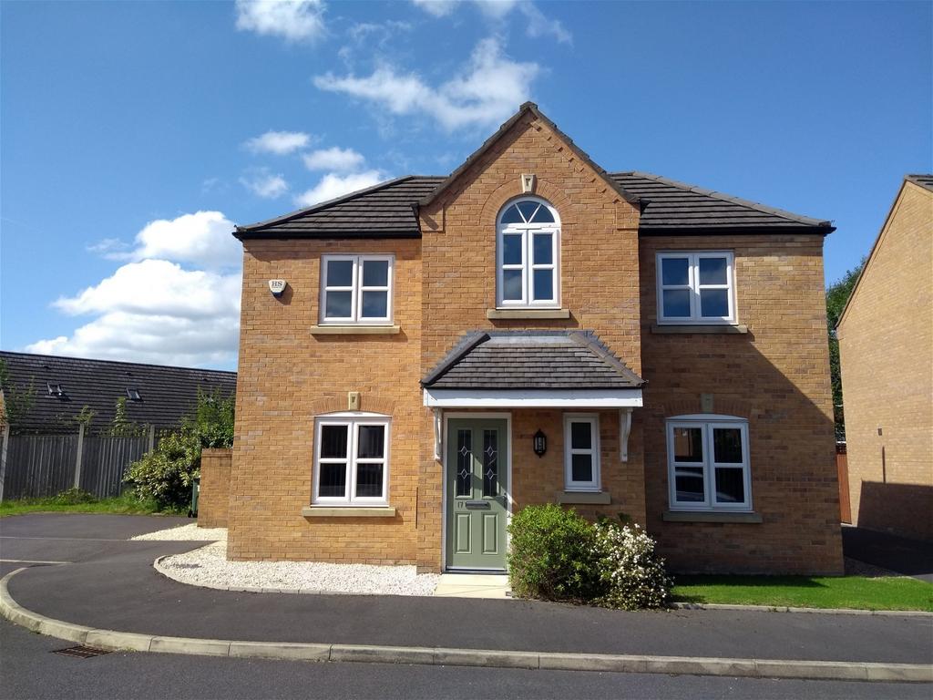 Larchfield Close, Royton 4 bed detached house for sale £340,000