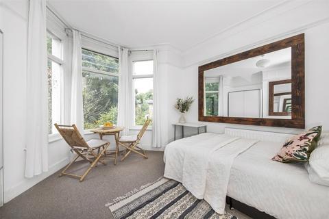 Studio for sale, Breakspears Road, Brockley, SE4