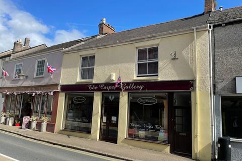 Mixed use for sale, 20 Queen Street, Lostwithiel, Cornwall, PL22