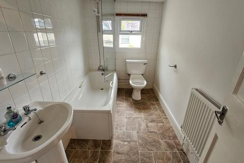 20 Queen Street, Lostwithiel, PL22 0AD