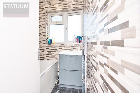 57 Fowler Road, London, E7 0AU