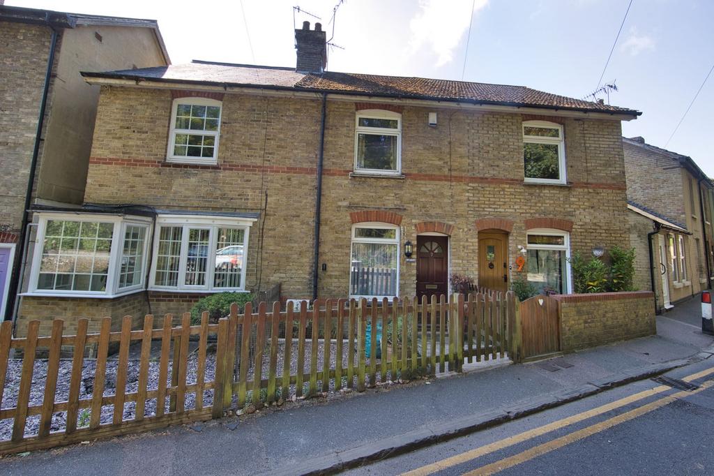 Minnis Lane, Dover, CT17 2 bed terraced house for sale £235,000