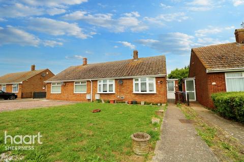 32 Foxley Road, Queenborough, ME11 5AW