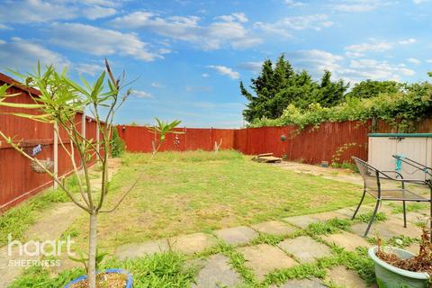 32 Foxley Road, Queenborough, ME11 5AW