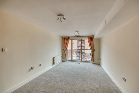 27, St Wulstans Court Bath Road, Worcester, WR5 3ED