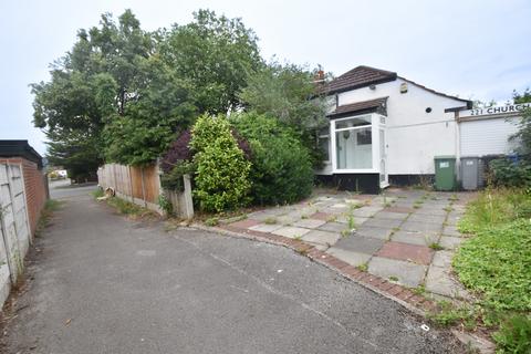 2 bedroom semi-detached bungalow for sale - Church Road, Flixton, M41