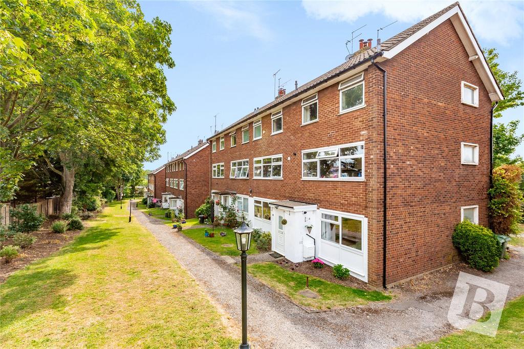 Oakfield Lane, Dartford, Kent, DA1 2 bed for sale £250,000