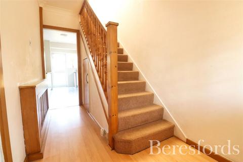 18 Gillian Crescent, Romford, RM2 6NU