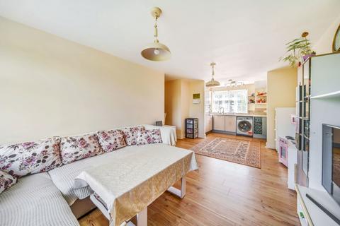 2 bedroom apartment for sale, The Quadrant, Brighton Road, Addlestone, KT15