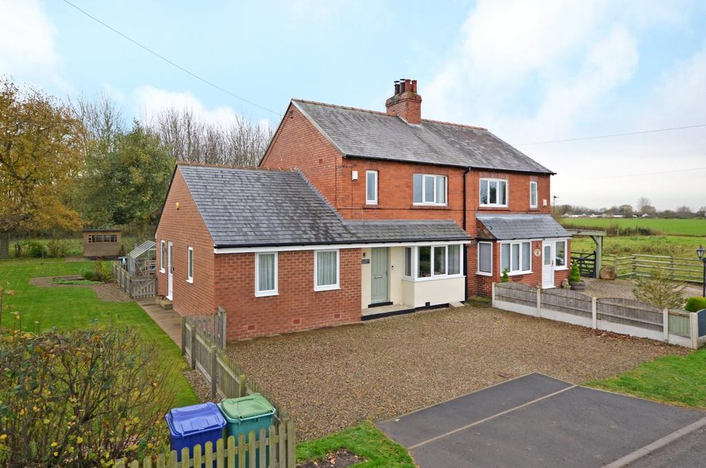 Holly Tree House, Henwick Hall, Burn, Selby, YO8 4 bed semidetached