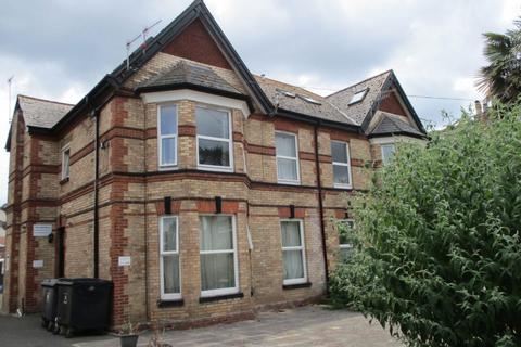 2 bedroom flat to rent, The Hartleys, Exmouth