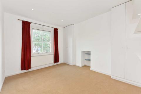 2 bedroom apartment to rent, The Park, Ealing