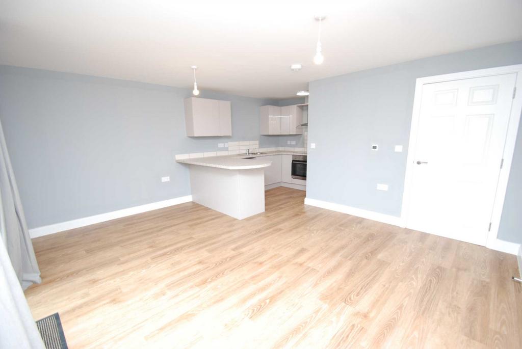 Penn Grove, Norwich NR3 2 bed flat £825 pcm (£190 pw)