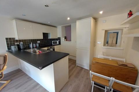 2 bedroom semi-detached house for sale, Cwm-y-Glo LL55