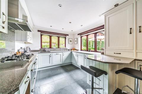5 bedroom detached house for sale, Speen Road, North Dean, High Wycombe, Buckinghamshire, HP14