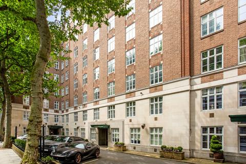 Flat 55, Chesterfield House Chesterfield Gardens, London, W1J 5JU