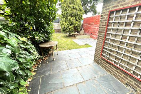22 Quantock Gardens, London, NW2 1PH